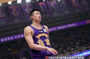 CBA联赛自由球员名单：孟子凯、张新宇均为受限制自由球员