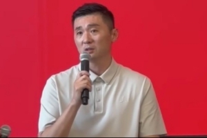 刘炜：现在的年轻队员个人能力比我们那时候强 但他们的配合少