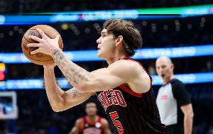 扣篮王离开NBA？记者：麦克朗正与西班牙球队赫罗纳展开谈判