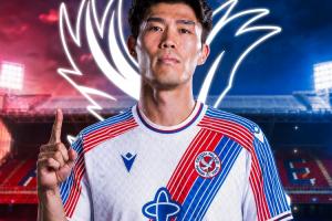 Here we go！罗马诺：27岁富安健洋免签加盟水晶宫 1年后重返英超