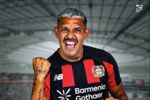 记者：勒沃库森就梅迪纳与马赛达成协议，含奖金在内总价2500万欧