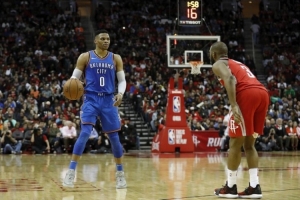 控卫之争！美媒发问：威少vs保罗 谁拥有更出色的NBA生涯？