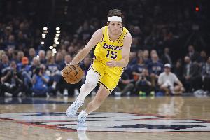 里夫斯：NBA高尔夫前三为我/库里/基斯珀特 湖人第二好为布朗尼