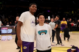 渡边雄太：八村塁&河村加入后球队进攻提升明显 现在武器更多了