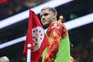 TYC：圣保罗有意免签33岁伊卡尔迪，但难以承担球员高额薪资