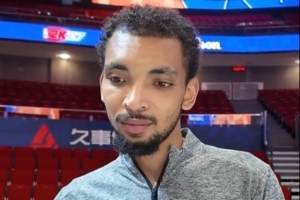 前队友布克奈特：杨瀚森与众不同 未来一定能成为NBA现象级的球员