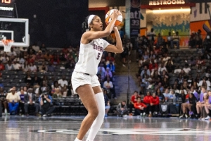亚特兰大梦想83-101不敌波特兰火焰 里斯14中5空砍16+16+6