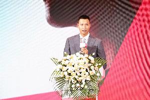 3年前的今天：易建联在个人社媒宣布退役 结束自己21年篮球生涯