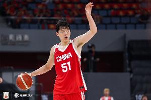 杨瀚森这样打下去 他将成为中国男篮真正意义的下一个核心 ​​​
