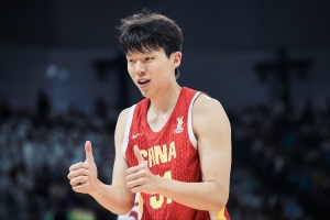 媒体人：杨瀚森再次证明核心价值 可惜打完世预赛就要返美备战NBA