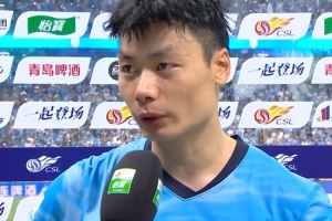 罗竞：在梭鱼湾这种氛围踢球不可能不拼命，胜利送给球迷和马莱莱