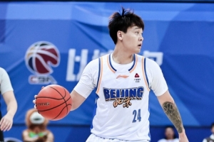 赵睿19分5助 刘传兴32分13板 北京击败山西晋级夏联青岛站决赛