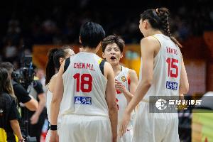 媒体人：中国篮球太需要这种精气神 希望女篮把信心打出来