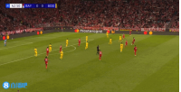 阿方索·戴维斯左路传中，基米希半凌空射门被门将抱住