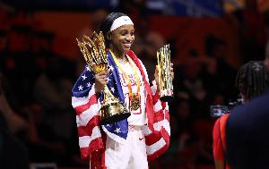从小赢到大！杰基·杨高中/NCAA/WNBA/三人五人奥运/世界杯都夺冠