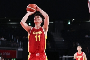 高效输出！余嘉豪4投3中&罚球4中3得到9分1板2助1断 正负值+4