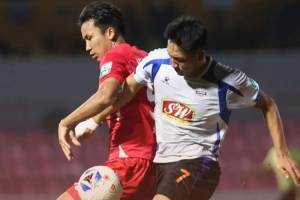 两连败！中乙联赛决赛阶段第二十三轮 厦门飞鹭客场0-1青岛红狮