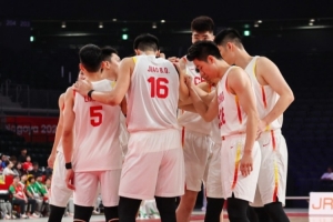媒体人：如果中国男篮连续两届亚运会无缘决赛 真的太伤了