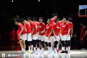 中国男篮铜牌战不敌伊朗！相关词条冲上微博热搜前五