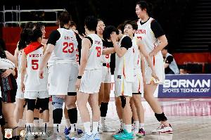 亚运女篮综述：中国女篮大胜印尼锁定小组头名 韩国&台北均两连胜