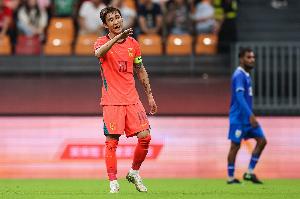 韦世豪：赵松源只有17岁但比我想象中好很多，希望他越来越好