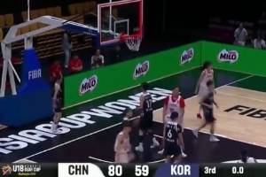 攻防压制！第三节中国U18女篮29-16净胜13分 三节打完领先21分