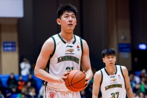 予取予求！张陈治锋19分钟7中7拿到15分3板 另有1断1帽