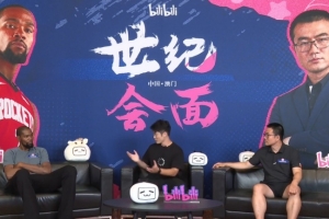 徐静雨：即使杜兰特充满争议 但我见到他比见到库里詹姆斯还激动