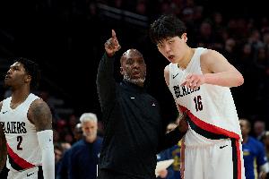 追梦：比卢普斯是那种能在更衣室里真正推动球员的好教练