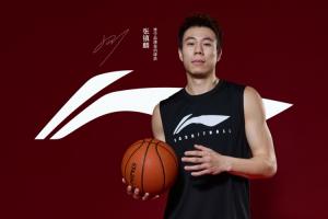 四冠前锋！李宁今日官宣签下上海男篮球星张镇麟