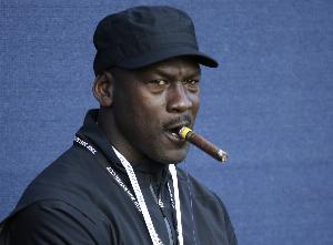加内特：72胜公牛强于73胜勇士 乔丹的统治力和气场无人能比