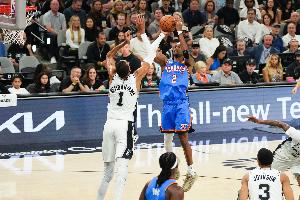 NBA官方实力榜：马刺雷霆尼克斯前三 76人4 火箭6 湖人12 勇士24